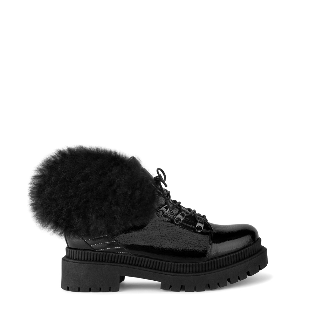 GISSE BLACK