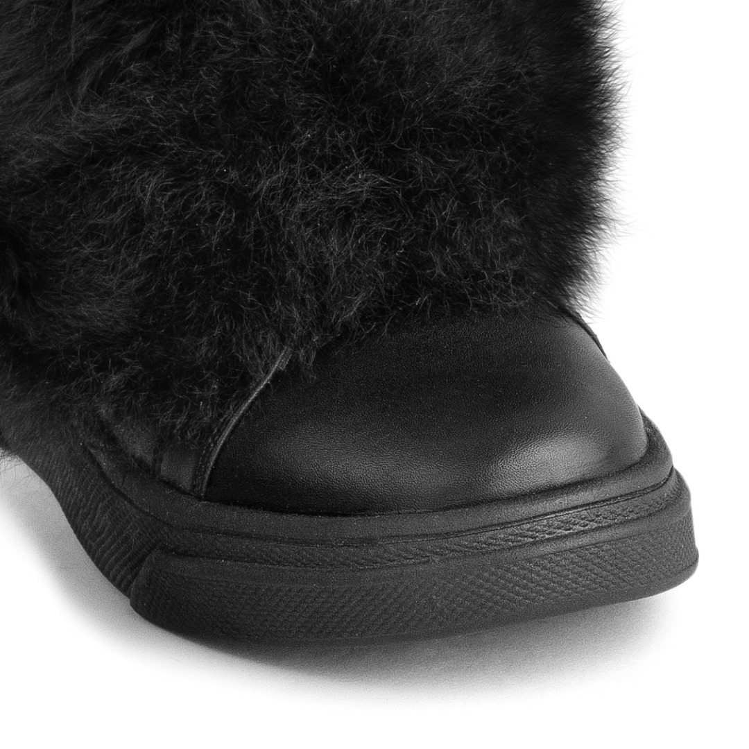 VARIE BLACK