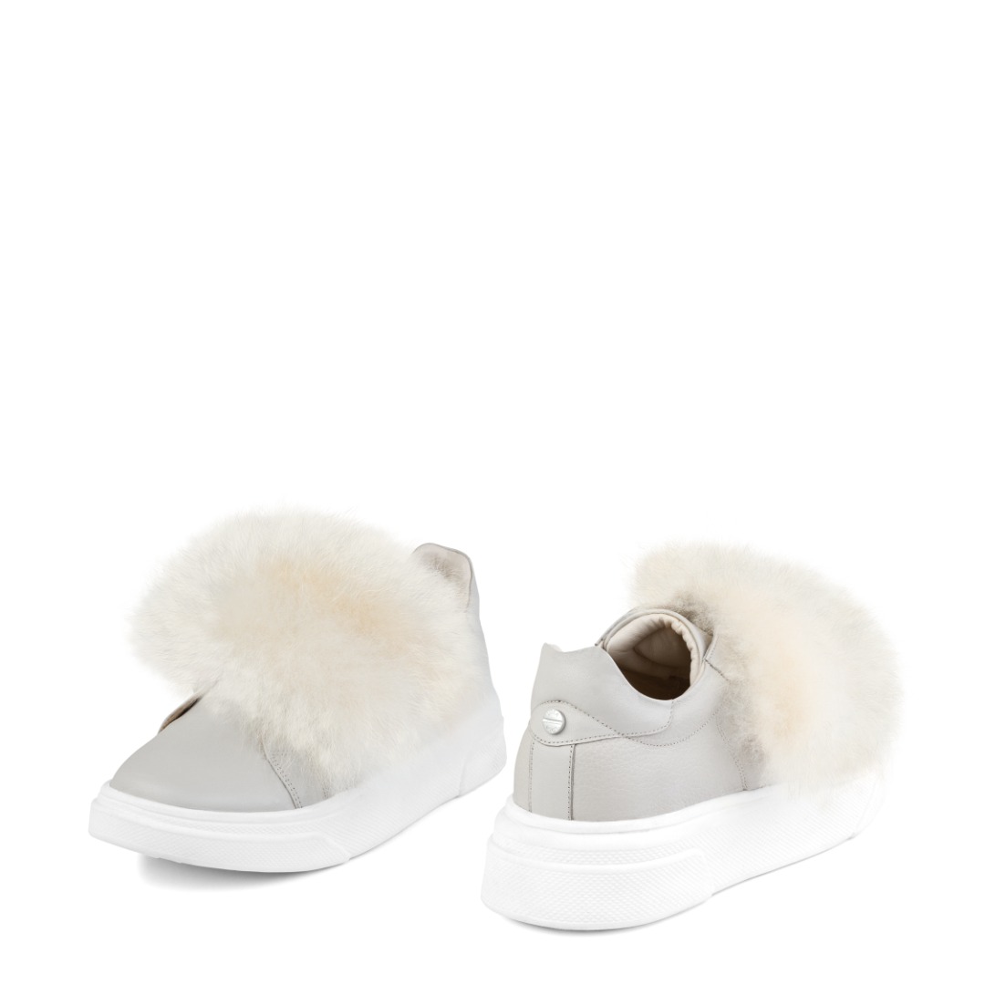VARIE STAR WHITE