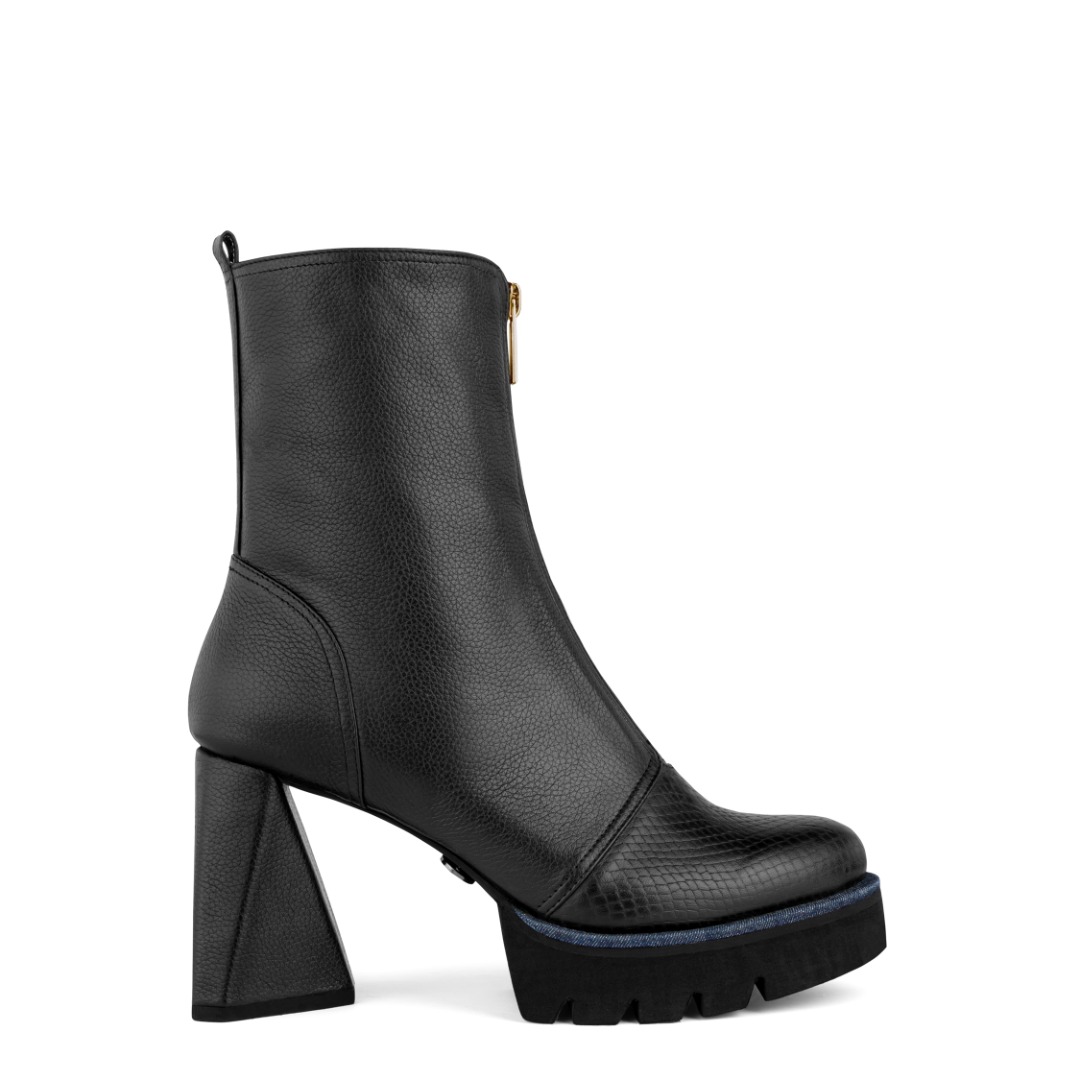 SANSA BLACK