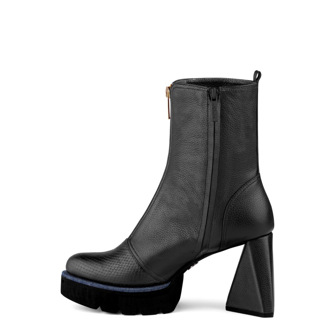 SANSA BLACK