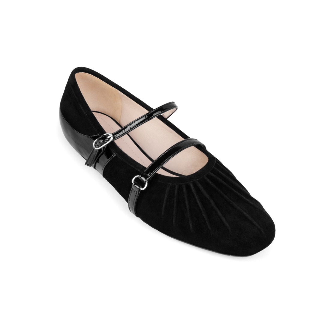PRISCILA PURE BLACK